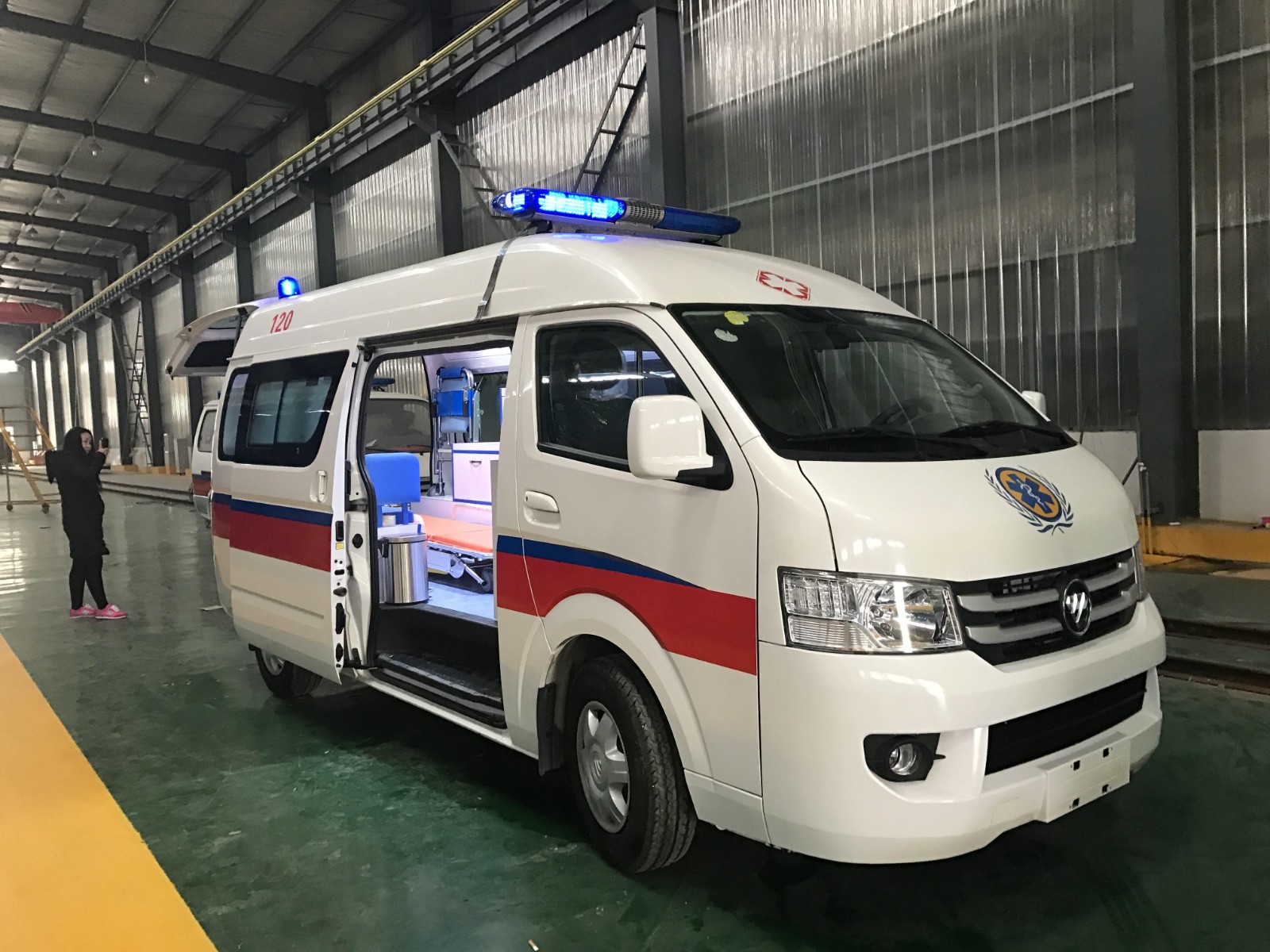 石首市救护车转院